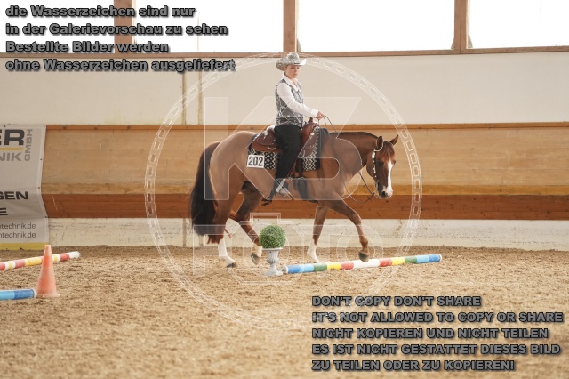 s_A_901515.JPG